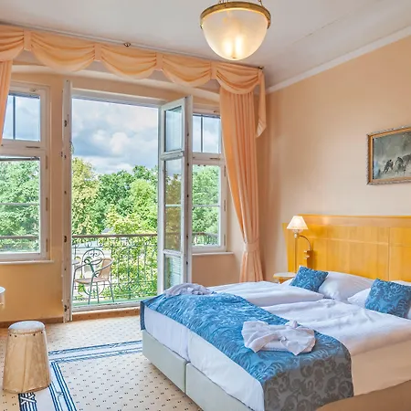 Szálloda Tri Lilie 4*