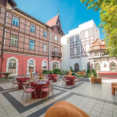 Tri Lilie Františkovy Lázně