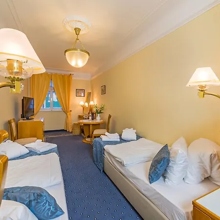 Otel Three Lilies Inkl Aquaforum