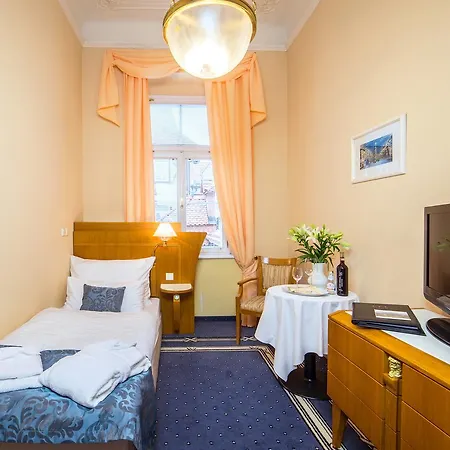 Otel Three Lilies Inkl Aquaforum