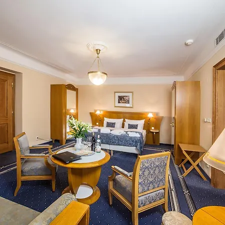 Hotel Tri Lilie Františkovy Lázně