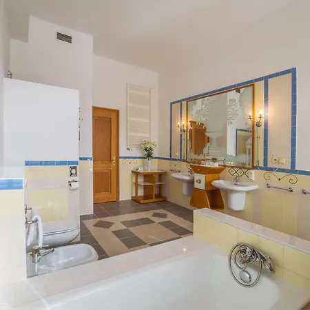 호텔 Tri Lilie Františkovy Lázně