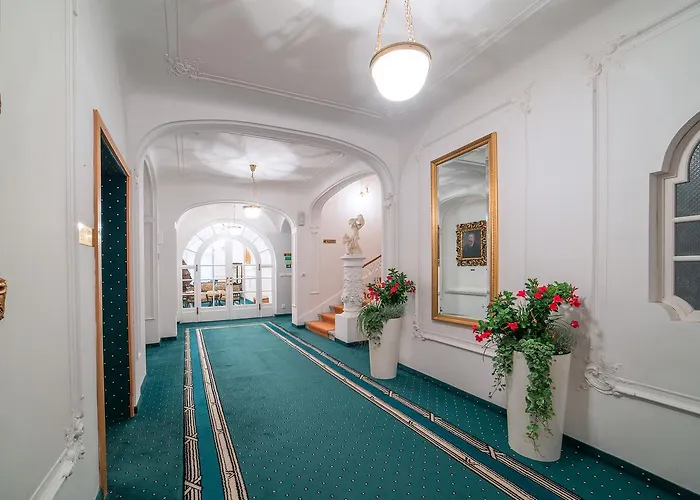 Hotel Tri Lilie